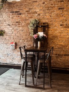 image showing exposed brick theme restaurant and cafe